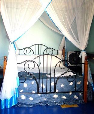Chambre avec petit d�jeuner �/en/au Kampala (Kampala)ou appartement ou maison de vacances