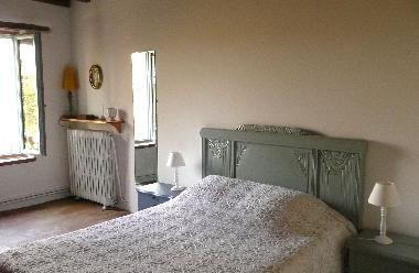 Maison de vacances /en/au Ngrepelisse (Tarn-et-Garonne)ou appartement ou maison de vacances