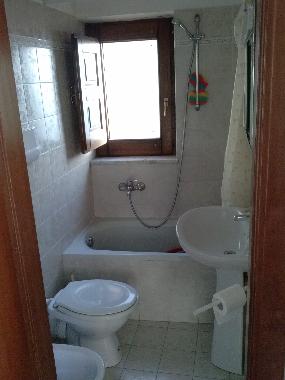 Maison de vacances /en/au Pollina (Palermo)ou appartement ou maison de vacances