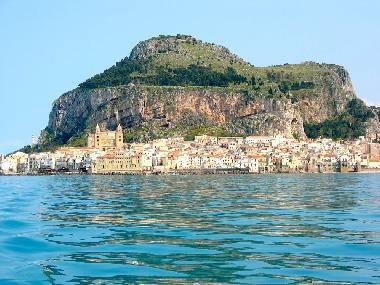 Maison de vacances /en/au Pollina (Palermo)ou appartement ou maison de vacances