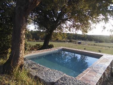 Appartement de vacances �/en/au aups (Var)ou appartement ou maison de vacances