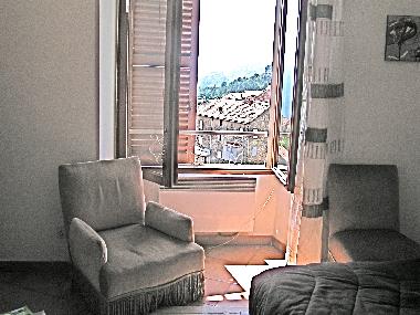 bedroom 1 in the apartment