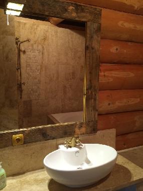 Chambre avec petit d�jeuner �/en/au Gherogheni (Harghita)ou appartement ou maison de vacances