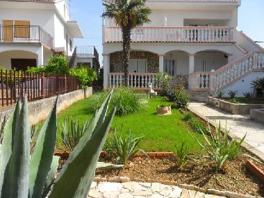 Appartement de vacances /en/au Pirovac (Sibensko-Kninska)ou appartement ou maison de vacances