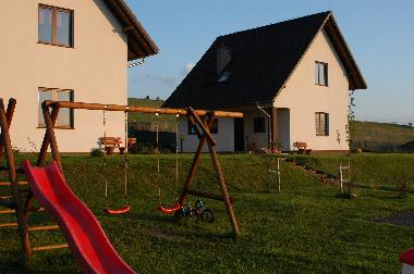 Maison de vacances /en/au Jelenia Gora (Dolnoslaskie)ou appartement ou maison de vacances