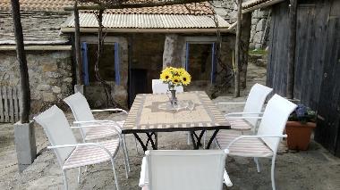 Maison de vacances /en/au thines Les Vans (Ardche)ou appartement ou maison de vacances