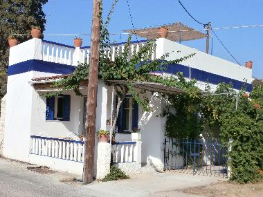 Maison de vacances /en/au SYROS (Kyklades)ou appartement ou maison de vacances