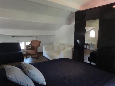 Villa �/en/au grimaud (Var)ou appartement ou maison de vacances