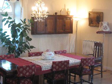 Palais / Ch�teau �/en/au st just luzac (Charente-Maritime)ou appartement ou maison de vacances