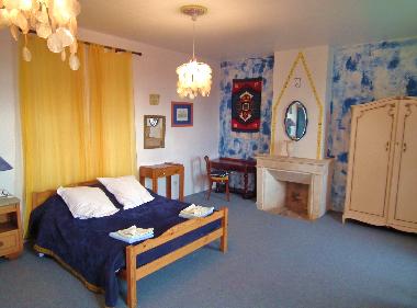 Palais / Ch�teau �/en/au st just luzac (Charente-Maritime)ou appartement ou maison de vacances