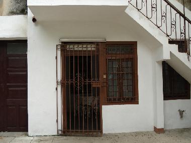 Entr�e par la cour