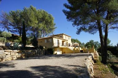 Maison de vacances �/en/au Draguignan (Var)ou appartement ou maison de vacances