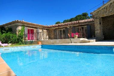 Maison de vacances /en/au lorgues (Var)ou appartement ou maison de vacances