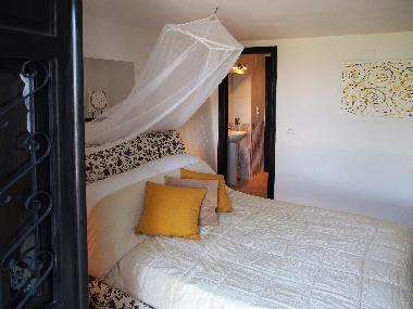 Chambre avec petit djeuner /en/au Comares (Mlaga)ou appartement ou maison de vacances