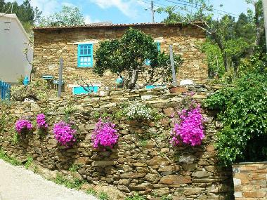 Maison de vacances /en/au Aguincho - Alvoco da Serra (Serra da Estrela)ou appartement ou maison de vacances