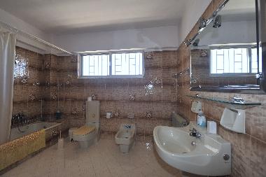 Maison de vacances /en/au LOUTRAKI (Korinthia)ou appartement ou maison de vacances