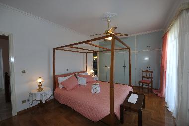 Maison de vacances /en/au LOUTRAKI (Korinthia)ou appartement ou maison de vacances