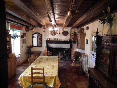 Palais / Chteau /en/au St Just (Charente-Maritime)ou appartement ou maison de vacances