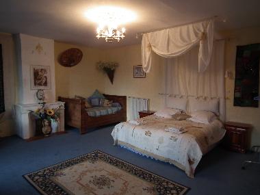 Palais / Chteau /en/au St Just (Charente-Maritime)ou appartement ou maison de vacances