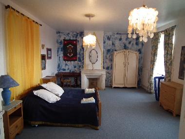 Palais / Chteau /en/au St Just (Charente-Maritime)ou appartement ou maison de vacances