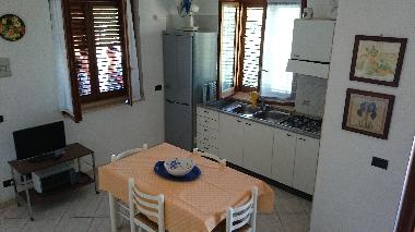 Maison de vacances /en/au Campofelice di Roccella (Palermo)ou appartement ou maison de vacances