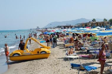 Maison de vacances /en/au Campofelice di Roccella (Palermo)ou appartement ou maison de vacances