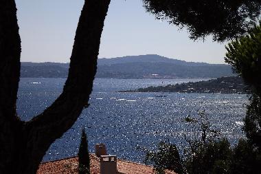 Vue sur la mer et la baie de St Tropez