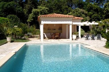 Villa �/en/au Callian (Var)ou appartement ou maison de vacances