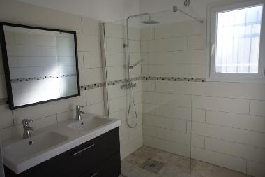 Villa �/en/au Lorgues (Var)ou appartement ou maison de vacances