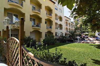 Htel /en/au Cesenatico (Forl-Cesena)ou appartement ou maison de vacances