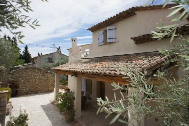 Villa �/en/au Flayosc (Var)ou appartement ou maison de vacances