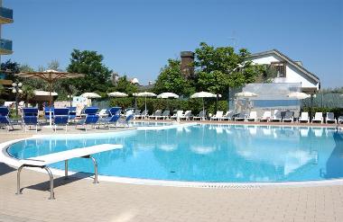 Htel /en/au Cesenatico (Forl-Cesena)ou appartement ou maison de vacances