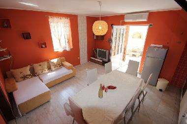 Maison de vacances /en/au Brela Donja (Splitsko-Dalmatinska)ou appartement ou maison de vacances