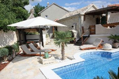 Maison de vacances /en/au Brela Donja (Splitsko-Dalmatinska)ou appartement ou maison de vacances
