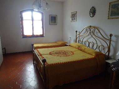 Maison de vacances /en/au cisano sul neva (Savona)ou appartement ou maison de vacances