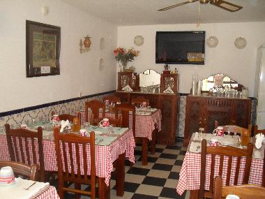 Chambre avec petit d�jeuner �/en/au Fernao Ferro, Seixal (Pen�nsula de Set�bal)ou appartement ou maison de vacances