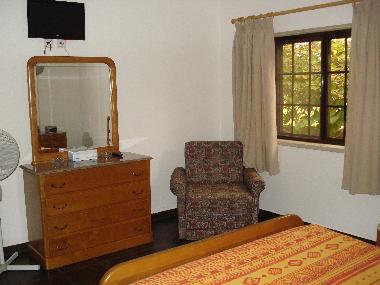 Chambre avec petit d�jeuner �/en/au Fernao Ferro, Seixal (Pen�nsula de Set�bal)ou appartement ou maison de vacances