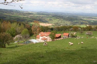 maison ind�pendante avec pr�s tout autour