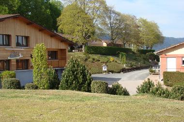 Chalet /en/au SENONES (Vosges)ou appartement ou maison de vacances