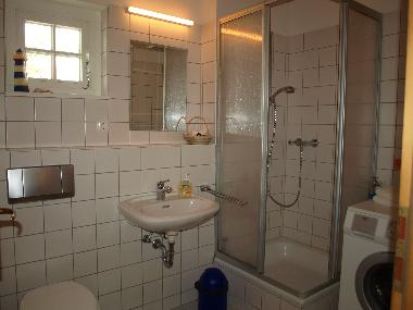 Maison de vacances /en/au Kinnbackenhagen (Fischland-Dar-Zingst)ou appartement ou maison de vacances