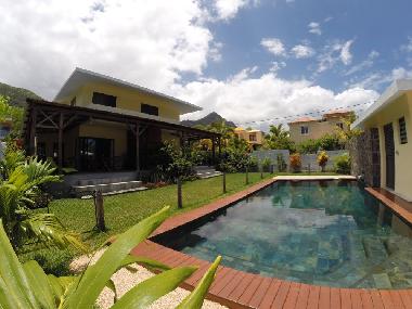 Maison de vacances �/en/au La Gaulette (Black River)ou appartement ou maison de vacances