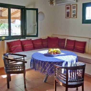 Maison de vacances �/en/au Aegio/Egio/Chatzi (Korinthia)ou appartement ou maison de vacances