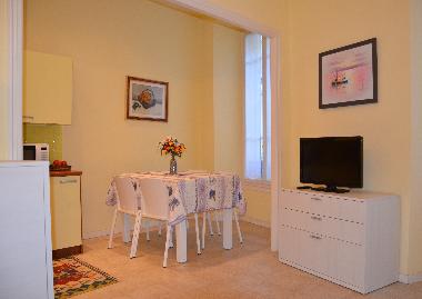 Appartement de vacances �/en/au NICE (Alpes-Maritimes)ou appartement ou maison de vacances