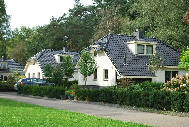 Chalet /en/au Ede (Gelderland)ou appartement ou maison de vacances