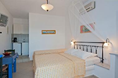 Htel /en/au Antiparos (Kyklades)ou appartement ou maison de vacances