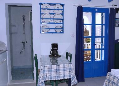 Htel /en/au Antiparos (Kyklades)ou appartement ou maison de vacances