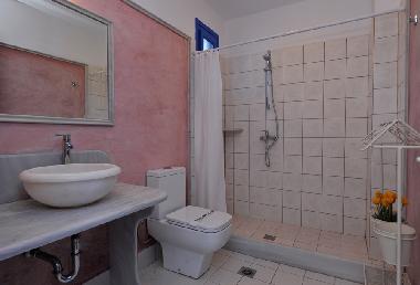 Htel /en/au Antiparos (Kyklades)ou appartement ou maison de vacances