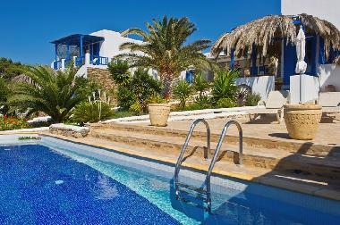 H�tel �/en/au Antiparos (Kyklades)ou appartement ou maison de vacances