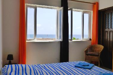 Chambre avec petit d�jeuner �/en/au Ponta Do Sol (Ribeira Grande)ou appartement ou maison de vacances