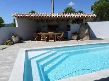 Villa �/en/au porto vecchio (Corse-du-Sud)ou appartement ou maison de vacances